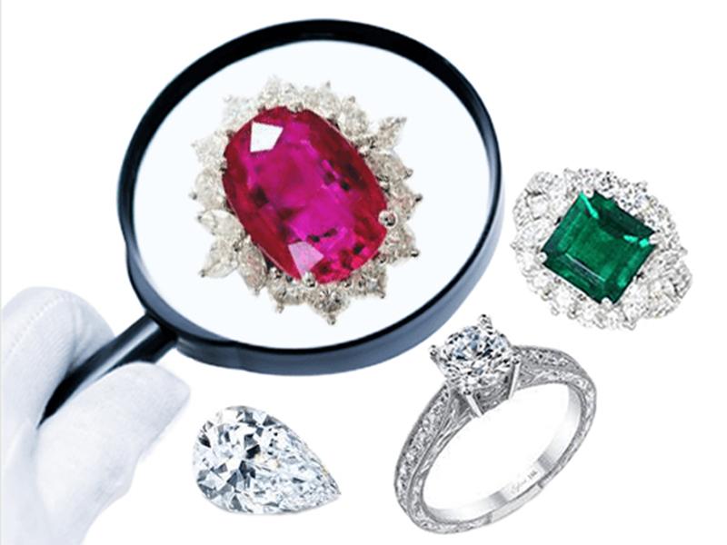 宝石鑑定士が正しく査定し買取りいたします。