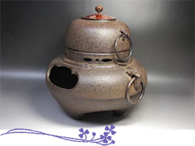 ずっと使わずにしまったままの着物や茶道具